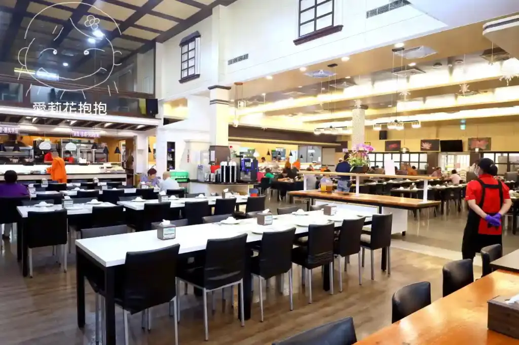 荷蓮蔬食用餐環境