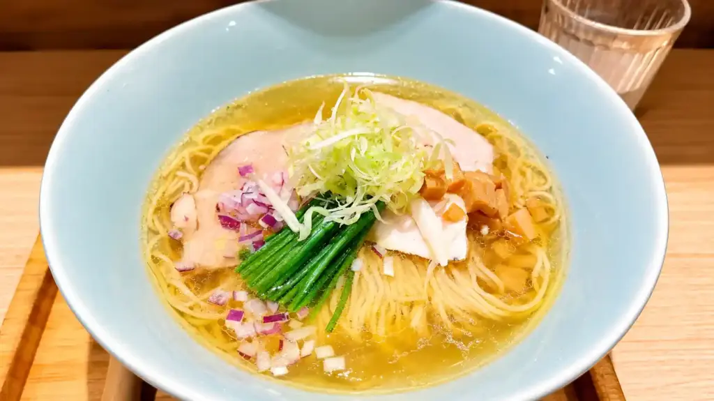 澄玉鹽味純雞清湯拉麵